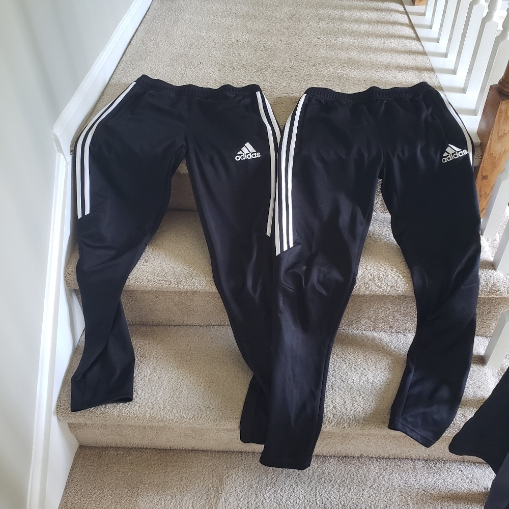Adidas and UA joggers (lot of 4) - Youth LG